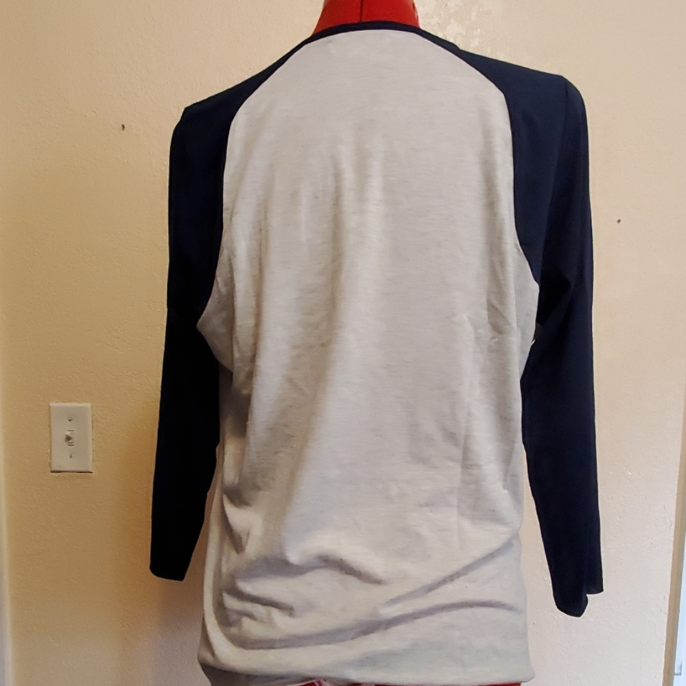 GUC Democracy Raglan Tee - Picture 3 of 4